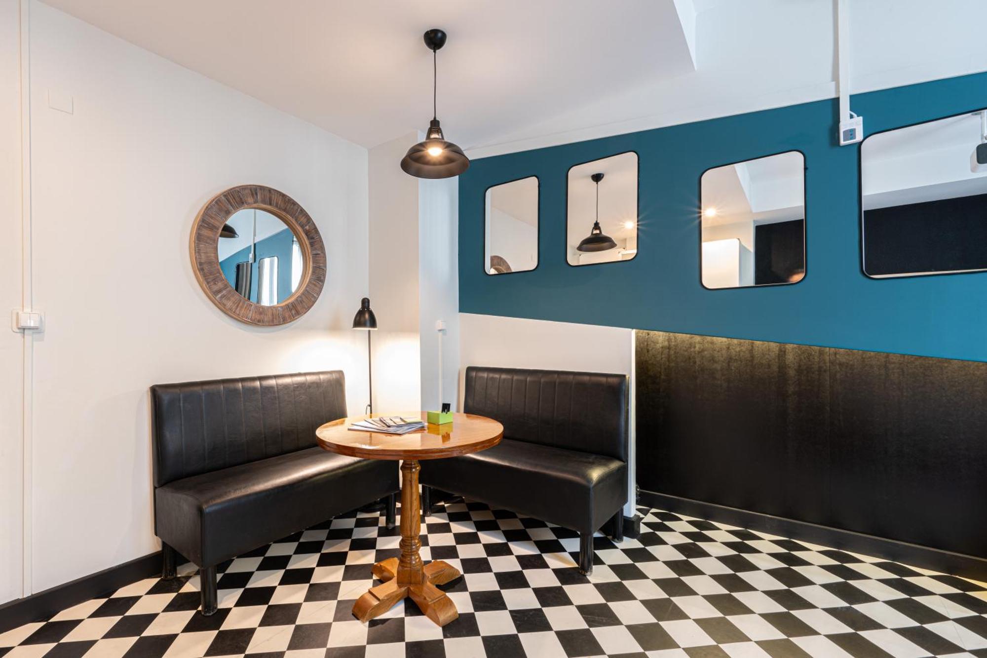 Appartement Atypique - Coeur De - Ecran Geant - 2 Pers *